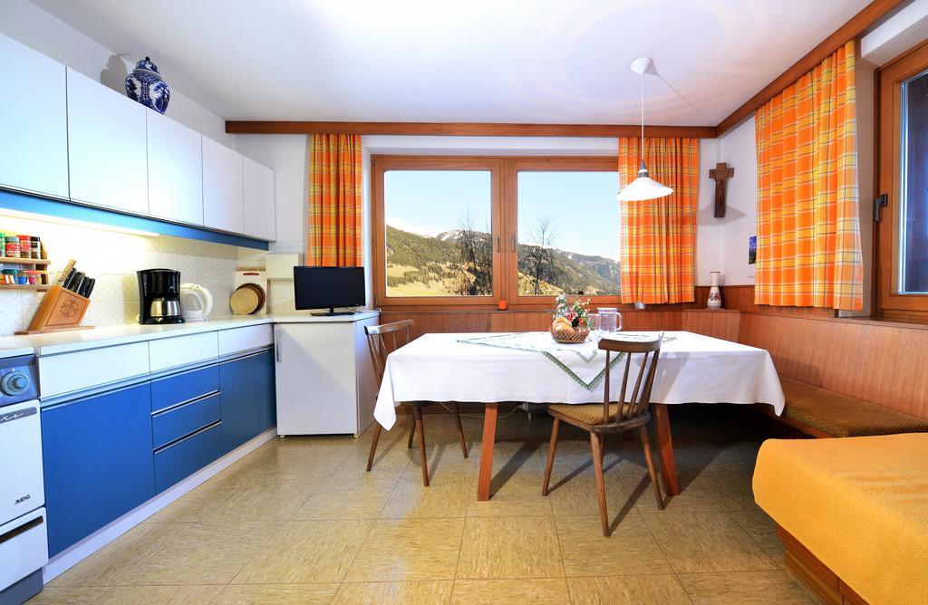 Haus Mitterrutzner Apartment คาร์ทิทช์ ภายนอก รูปภาพ
